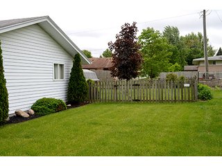 Property photo 127 - Beautiful 3 Bedroom Ranch & Personal Property - Stein Estate
